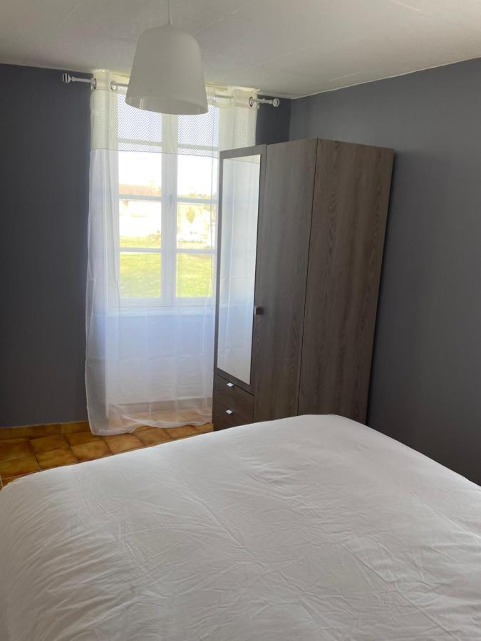 Charmant T2 Au 1Er Dans Residence Avec Parc Arbore Saint-Pierre-le-Moûtier Екстериор снимка